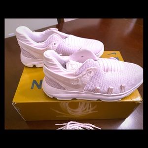 Nike KD10 Aunt Pearl